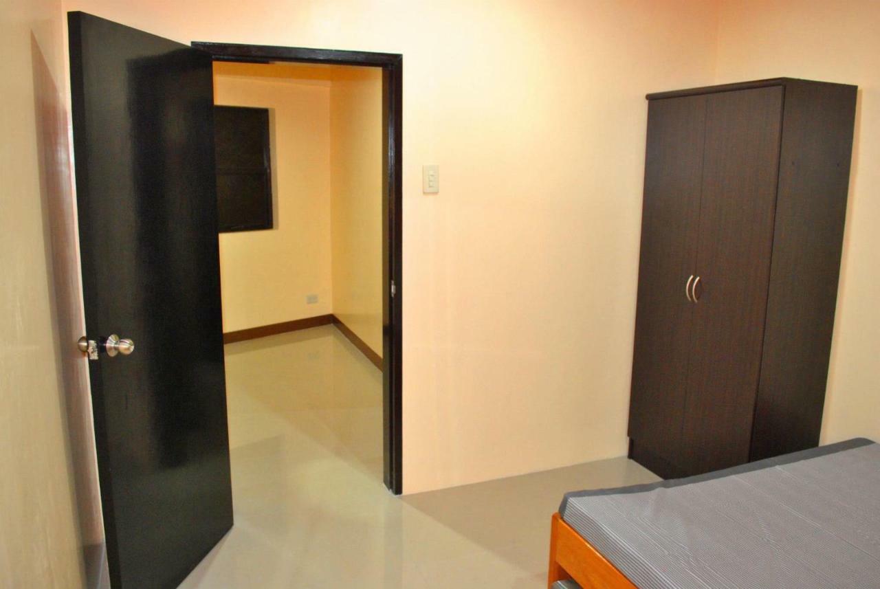 Fully Ac 3Br House For 8Pax Near Airport And Sm With 100Mbps Wifi Villa Puerto Princesa Ngoại thất bức ảnh